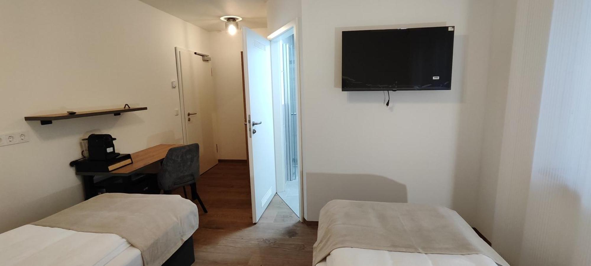 Apartments Seibel Doppel-Zweibettzimmer Mit Bad Reutlingen Exteriér fotografie